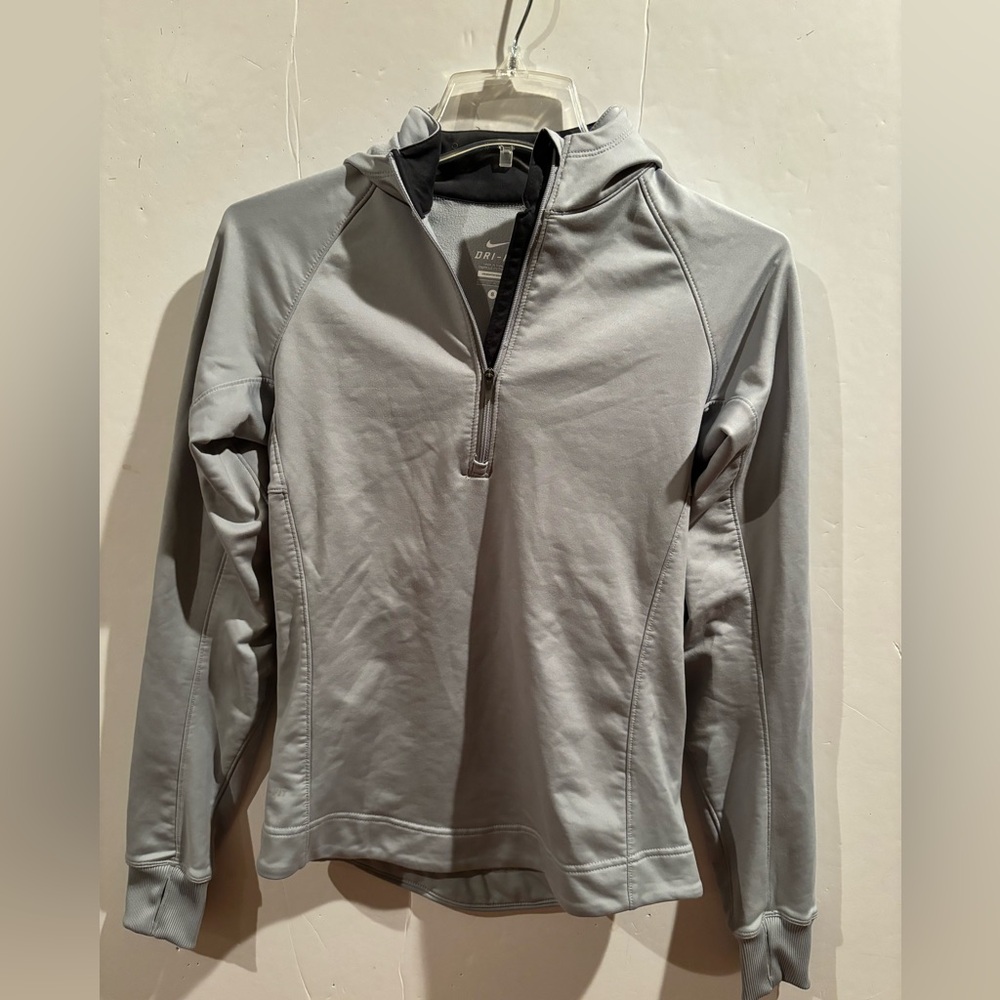 Nike Women's Light Gray Pullover Quarter Zip Sweatshirt Jacket